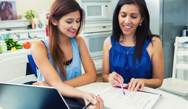 Early Action vs. Regular Decision: A Parent’s Guide to College Deadlines